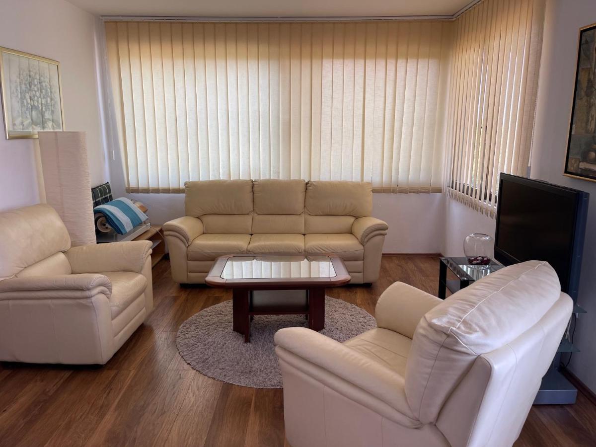 Apartment Mama ツァヴタット エクステリア 写真