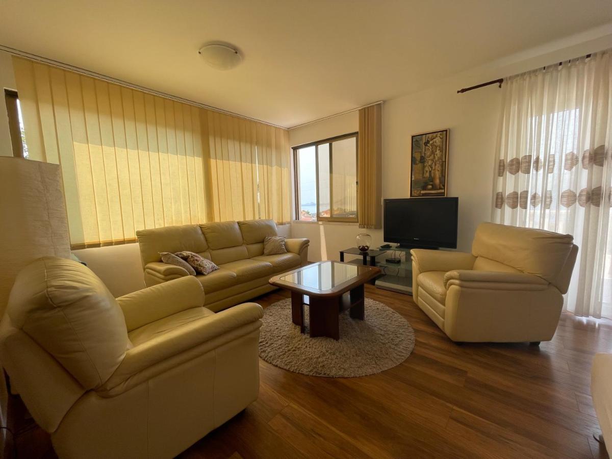 Apartment Mama ツァヴタット エクステリア 写真